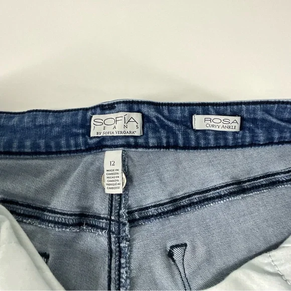 Sofia by Sofia Vergara Women’s Rosa Curvy Ankle Medium Wash Denim Jeans | 12 - Picture 4 of 16